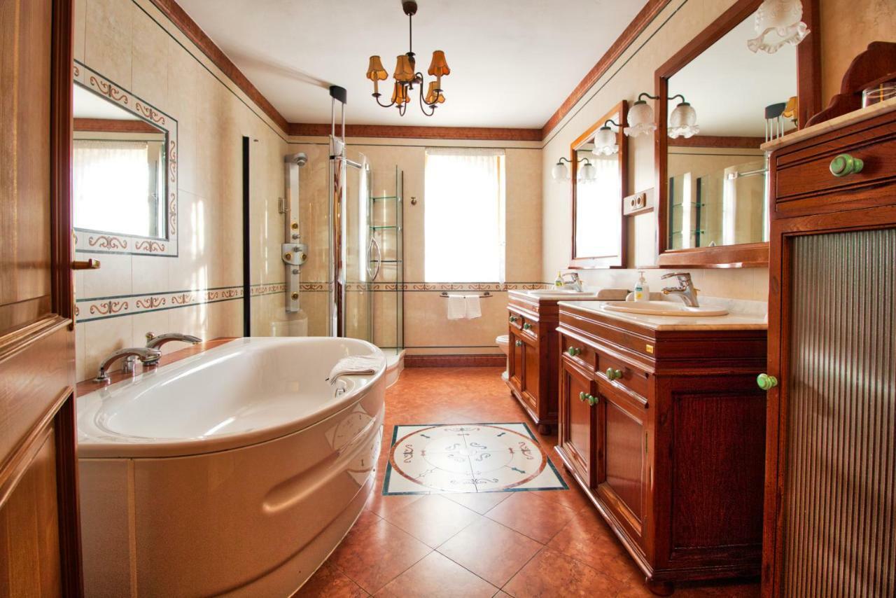 Palazzo Wellness Villa Еґер Екстер'єр фото